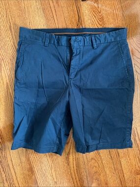 Men’s Tommy Bahamas navy chinos